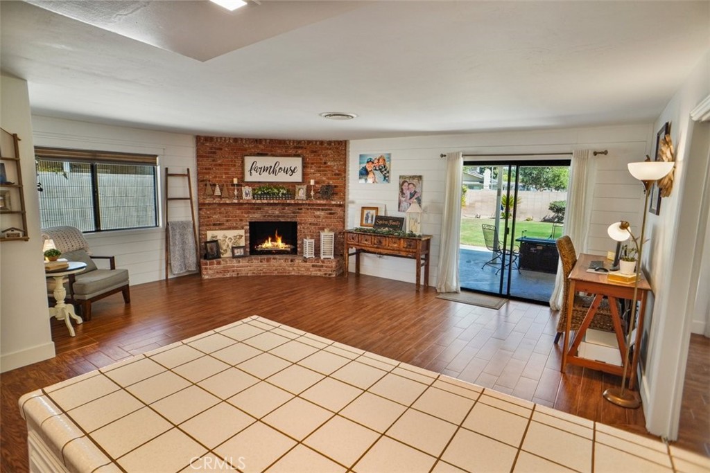 MLS #SR25195179 image #9