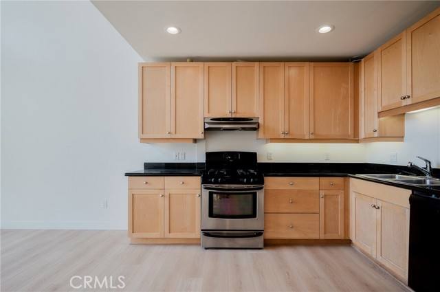 MLS #SR25195452 image #7