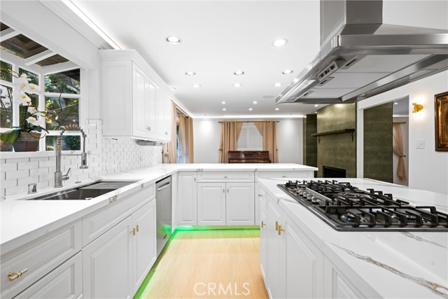 MLS #SR25195506 image #15