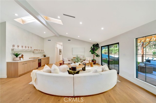 MLS #SR25195855 image #10