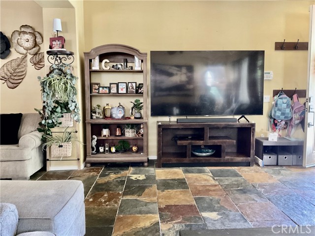 MLS #SR25195888 image #11