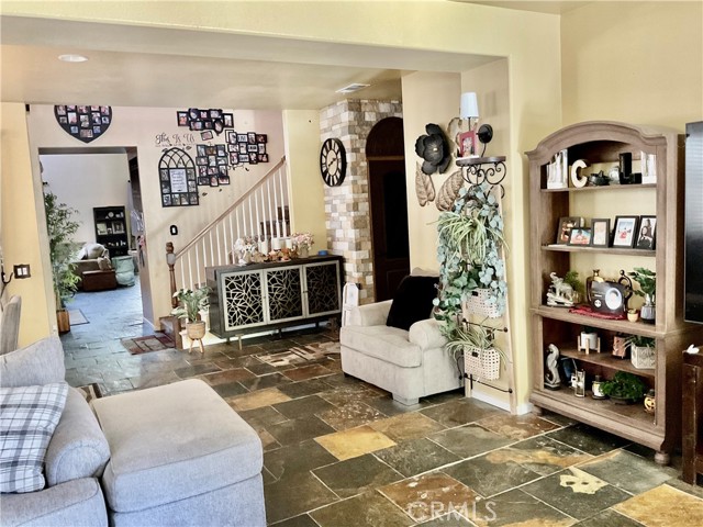 MLS #SR25195888 image #4