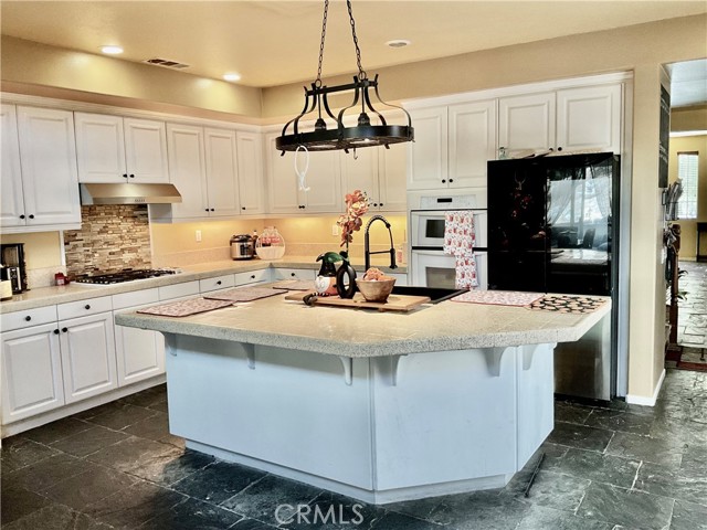 MLS #SR25195888 image #8