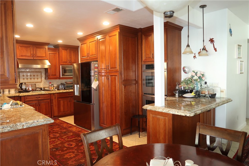 MLS #SR25196131 image #9