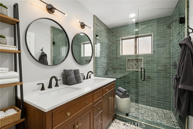 MLS #SR25196220 image #7