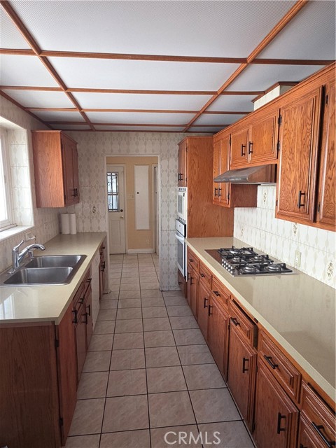 MLS #SR25196238 image #8