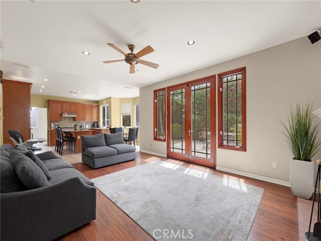 MLS #SR25196356 image #10