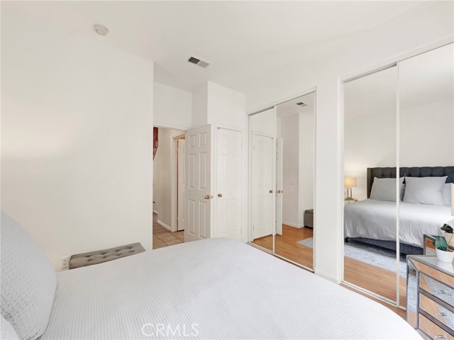 MLS #SR25196356 image #16