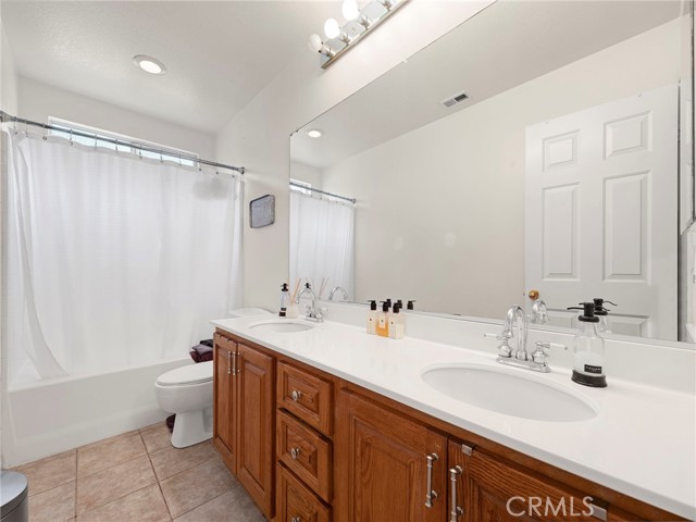 MLS #SR25196356 image #18