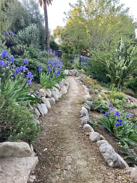 MLS #SR25196612 image #8