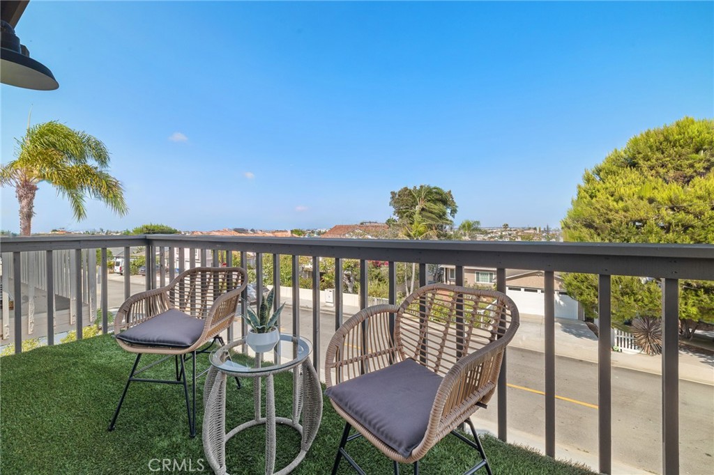 MLS #SR25196617 image #5