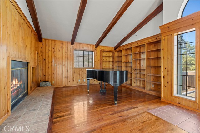 MLS #SR25196732 image #13