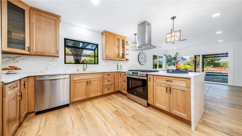 MLS #SR25196739 image #16