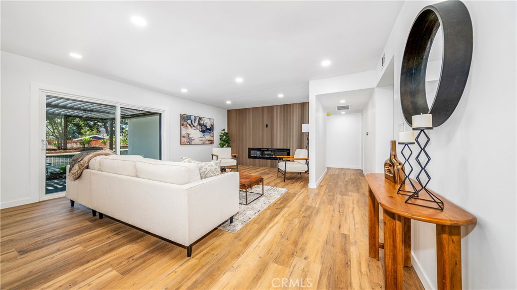 MLS #SR25196739 image #18