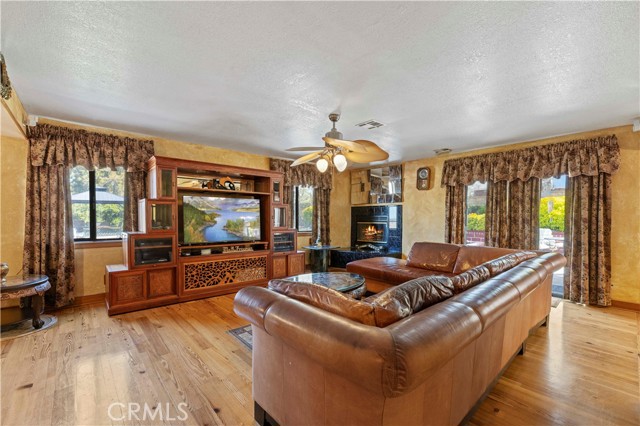 MLS #SR25196818 image #9