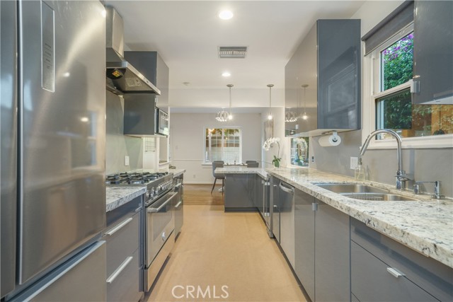 MLS #SR25196982 image #11