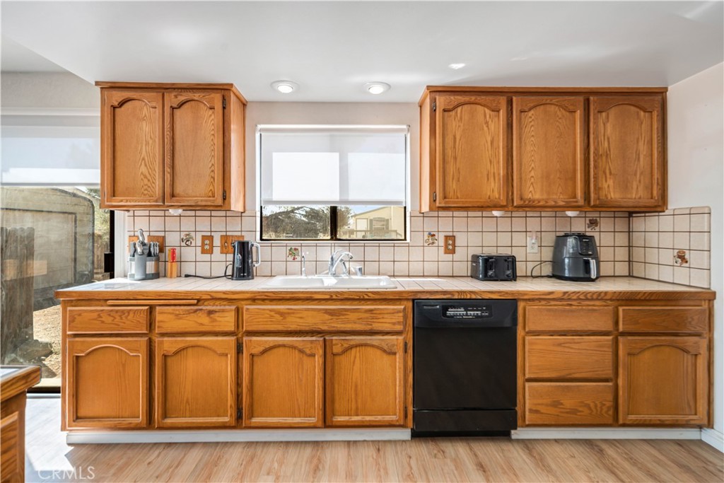 MLS #SR25197679 image #17