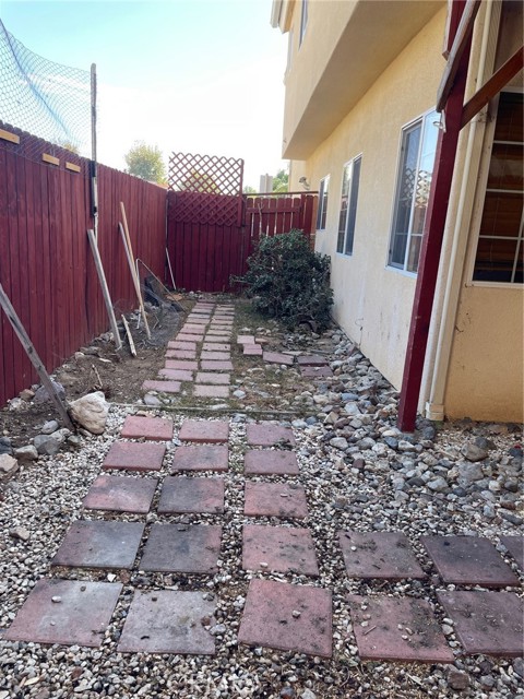 MLS #SR25197834 image #9