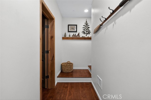 MLS #SR25197869 image #10