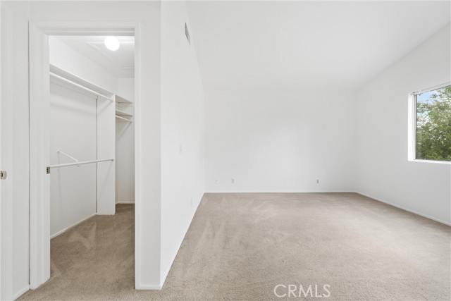 MLS #SR25198071 image #11