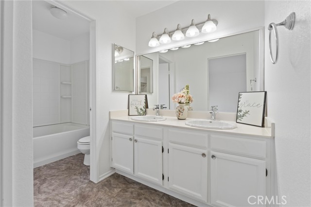 MLS #SR25198071 image #12