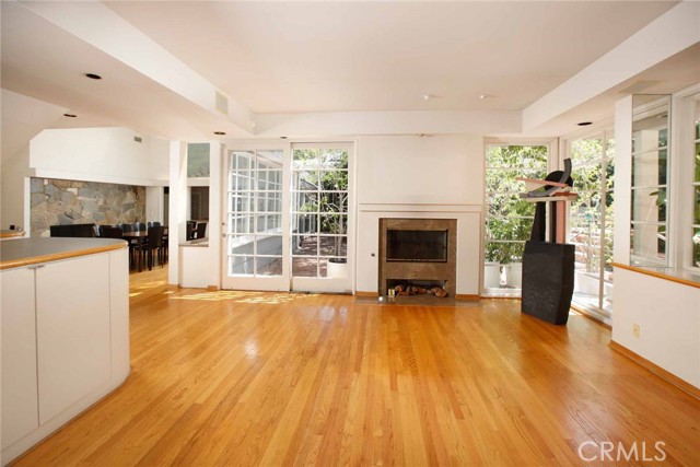 MLS #SR25198106 image #11