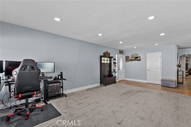 MLS #SR25198328 image #9