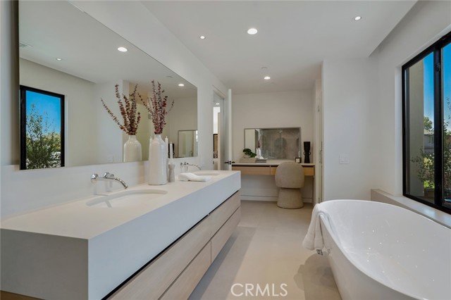 MLS #SR25198367 image #33