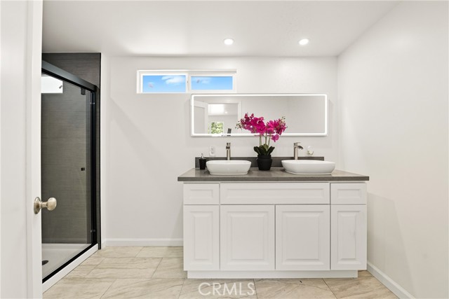 MLS #SR25198658 image #17