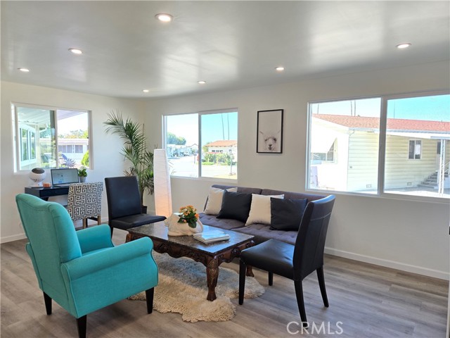 MLS #SR25198658 image #22