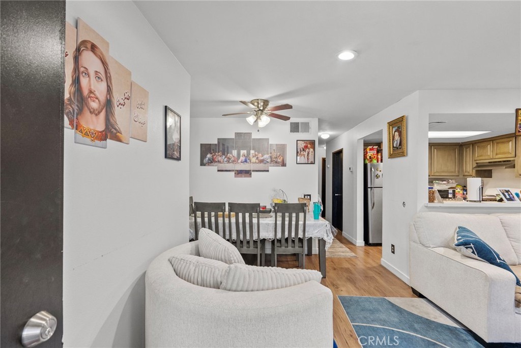 MLS #SR25198871 image #2