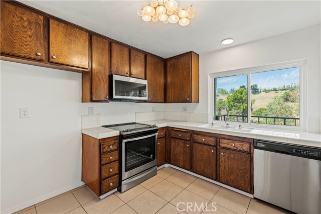 MLS #SR25198976 image #3