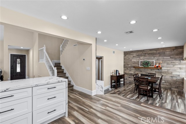 MLS #SR25199023 image #8