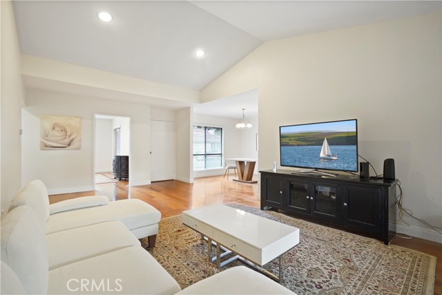 MLS #SR25199785 image #5