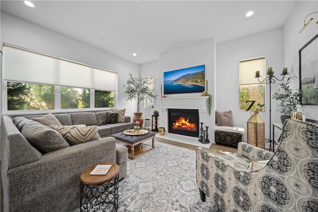 MLS #SR25200221 image #11