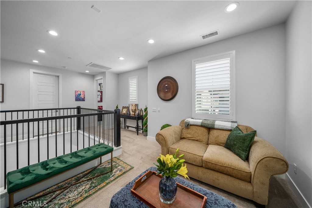 MLS #SR25200221 image #32