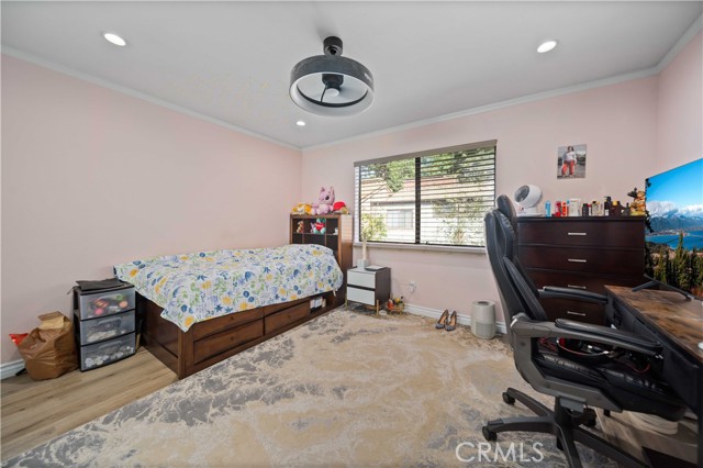 MLS #SR25200354 image #17