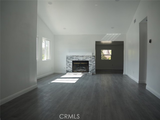 MLS #SR25200369 image #9