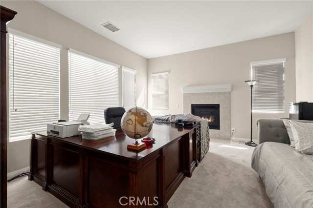 MLS #SR25200377 image #8