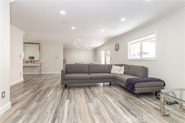 MLS #SR25200441 image #10