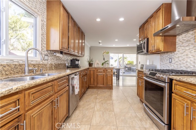 MLS #SR25200441 image #16