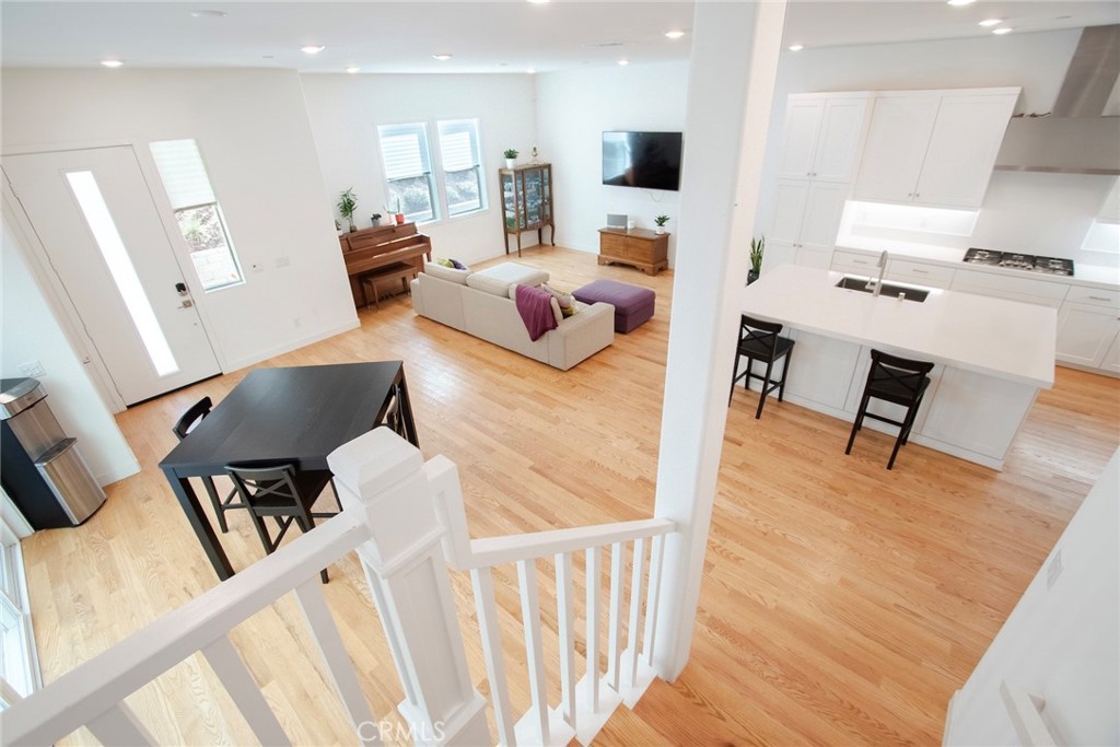 MLS #SR25200755 image #2