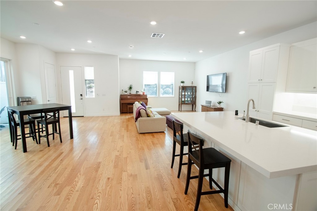 MLS #SR25200755 image #5