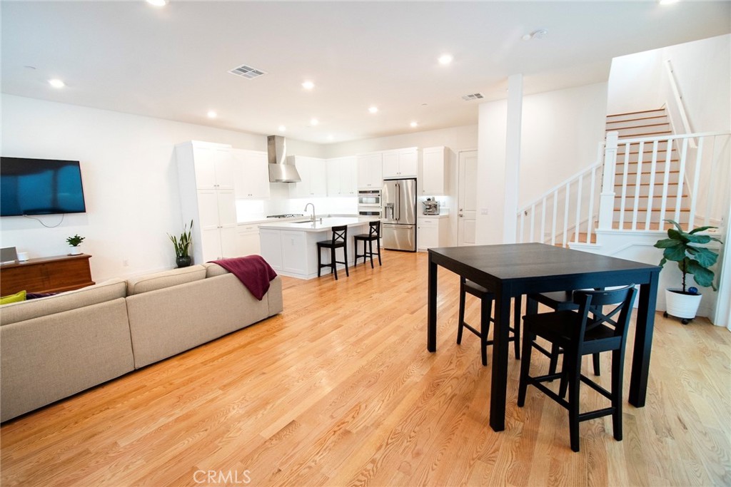 MLS #SR25200755 image #7