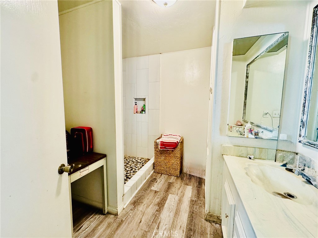 MLS #SR25200799 image #37