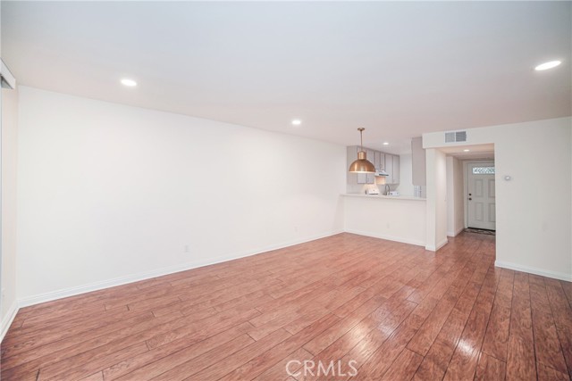 MLS #SR25200940 image #13