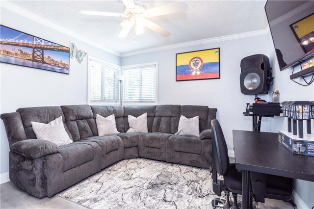 MLS #SR25201040 image #18