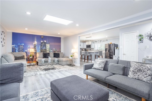 MLS #SR25201040 image #9