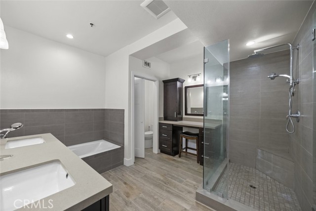 MLS #SR25202161 image #10