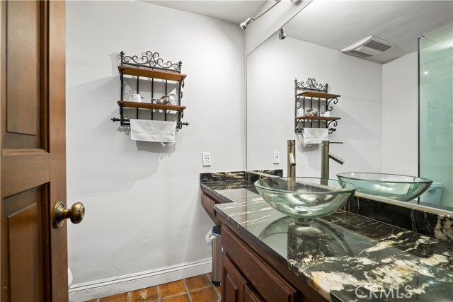 MLS #SR25202662 image #12